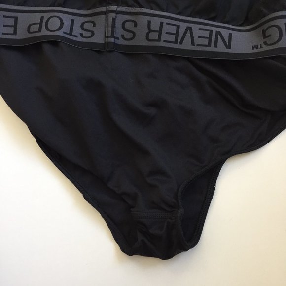 THE NORTH FACE Flashdry Black Logo Print Waistband Panty Insert Active Shorts - Picture 4 of 10